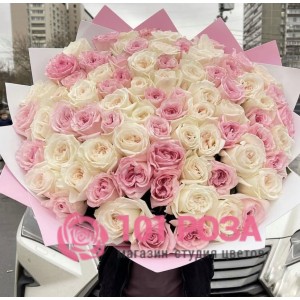Букет 101 пионовидная Роза О Хара бело розовая