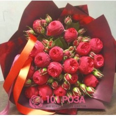 19 пионовидных кустовых Роз Ред Пиано