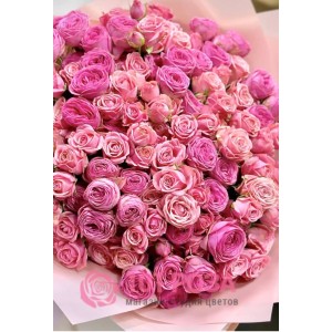 Букет из розовых кустовых Роз