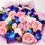 Букет из синих Орхидей и Роз "Приглашение на бал"