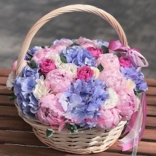 Букет цветов в корзине "Очарование"