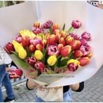 Букет разноцветных Тюльпанов "Альпийская весна"