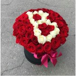 51 Роза "Влюбленные"