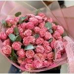 Букет пионовидных Роз с эвкалиптом "Рицца"