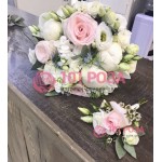 Бело розовый букет невесты из Пионов и Роз №111