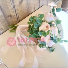 Букет невесты из кремовых Роз с эвкалиптом №33