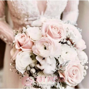 Нежно розовый букет невесты