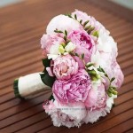 Букет невесты "розовые Пионы и Фрезия"
